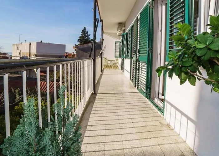 Beach Central Apartment ספליט