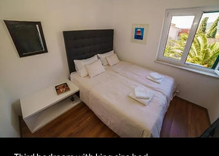 Apartman Beach Central Apartment Split